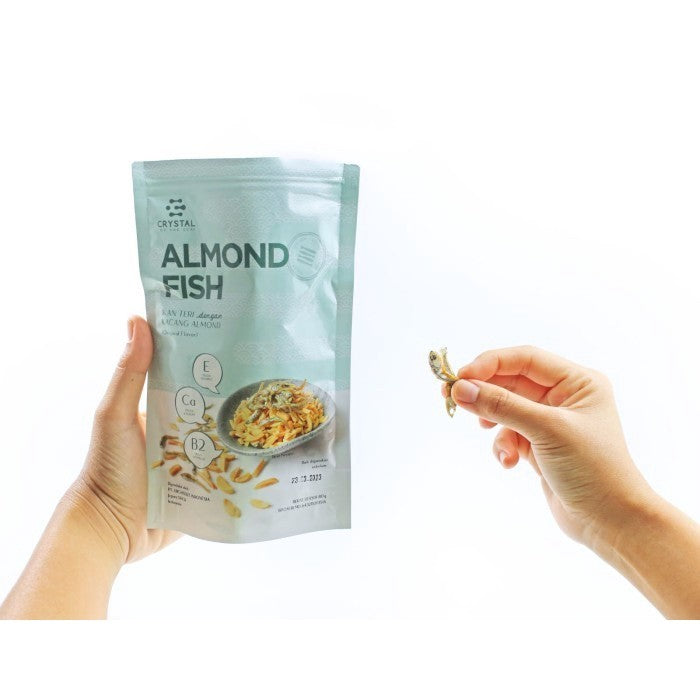 Crystal of the Sea Almond Fish Snack (80GR) / Ikan Teri Jengki Kacang