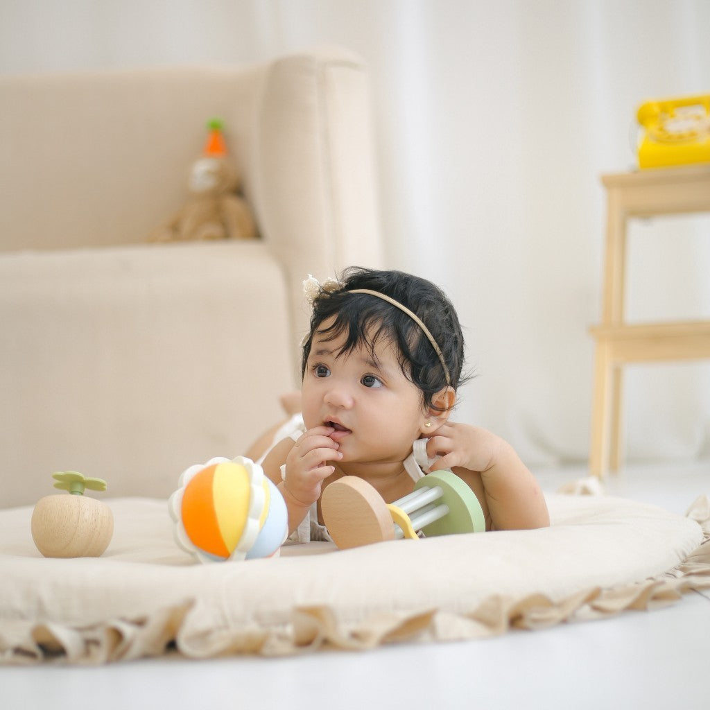 Learning Time Rolling Rattle For Tummy Time - Mainan Kayu Untuk Bayi Latihan Merangkak Usia 1-9 Bulan