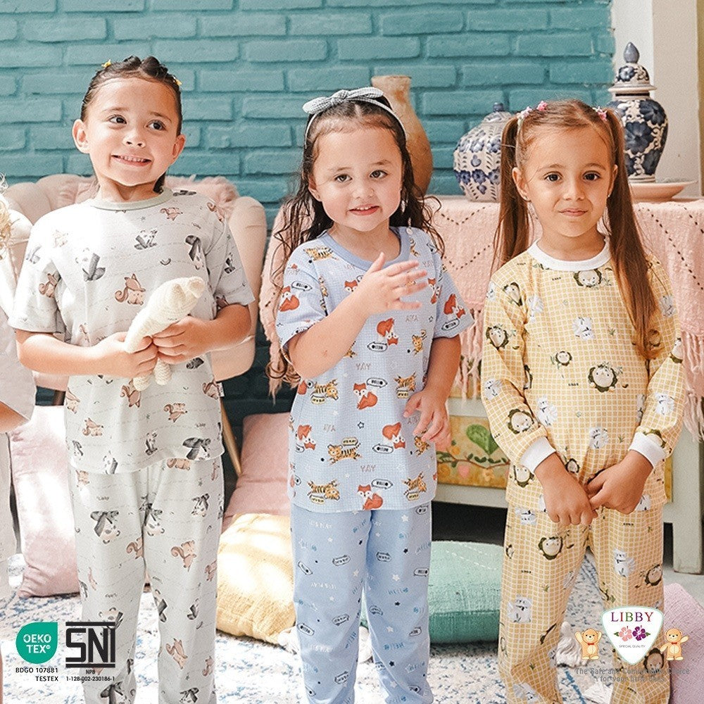 LIBBY Setelan Piyama Baju Kancing Depan Anak Laki Laki Perempuan Motif Playful Harmony (1 Stel)