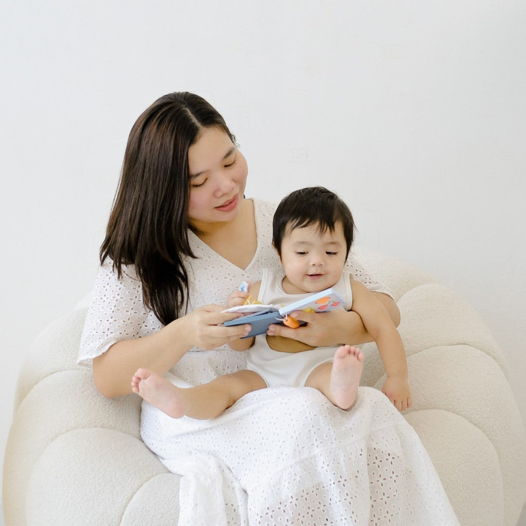 Learning Time Busier Book Movement Series - Buku Mainan Sensorik dan Motorik Bayi 4-12 Bulan