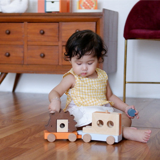 LT-Hedgehog Tumble Train/Mainan Motorik Halus/Mainan Edukasi Anak 2 Tahun/Mainan Montessori/Learning Time/Fine Motor Series