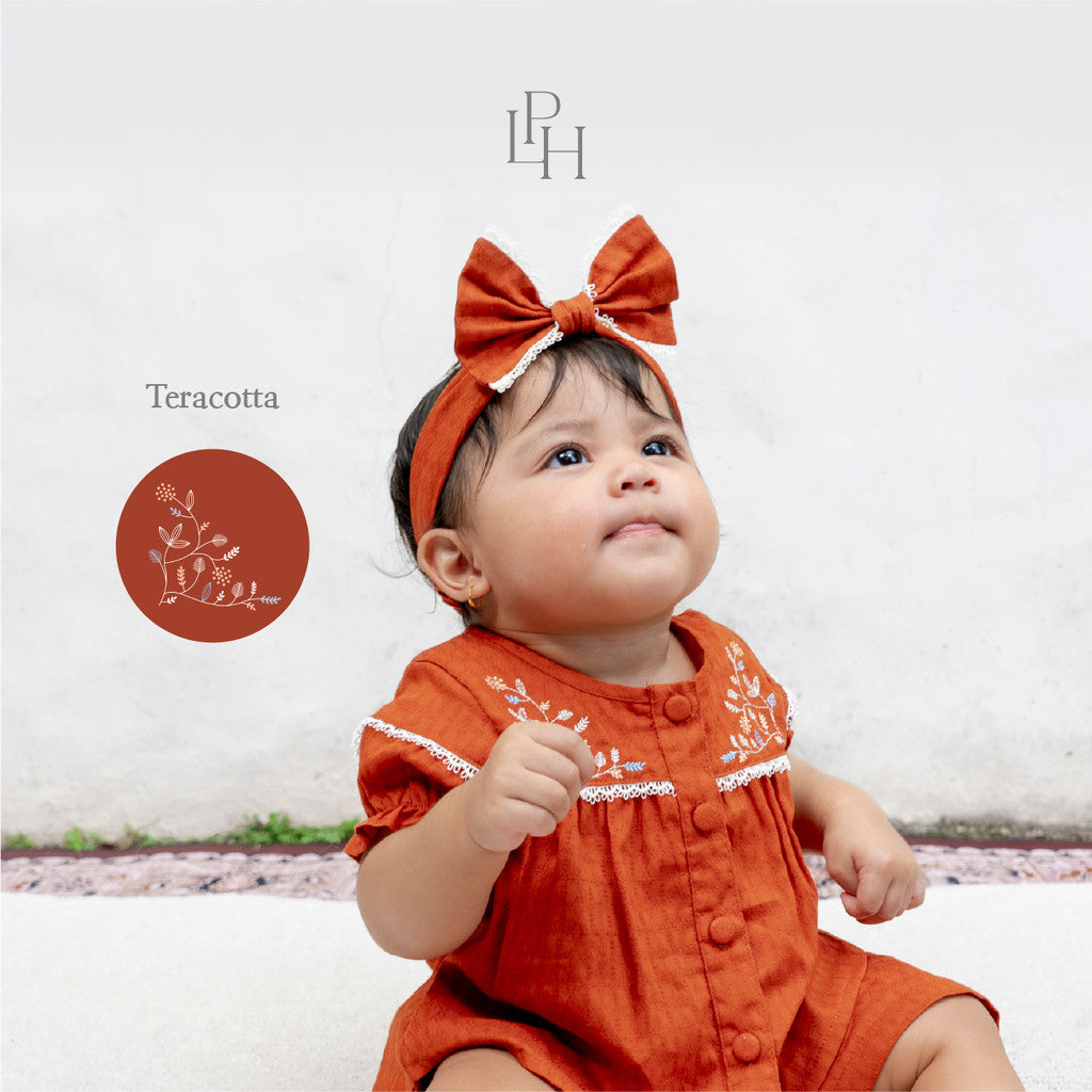 Little Palmerhaus - Baju Lebaran 2026 - Rihla Baby Girl Set (Gamis Bayi Perempuan (Headband dijual terpisah))