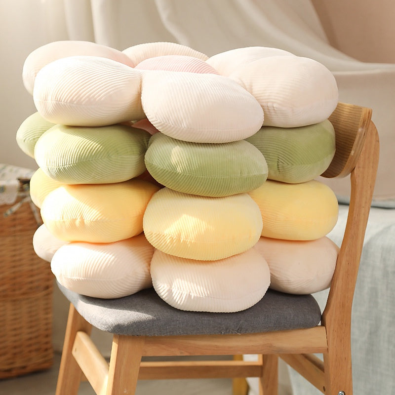 Boneka Bantal Petal Bunga Sofa 50Cm