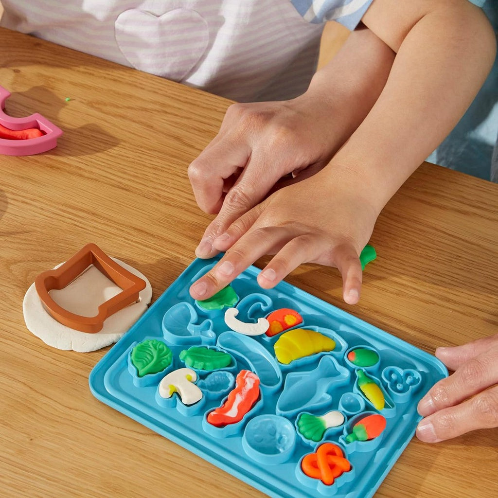 Play Doh Kitchen Little Chef Starter Set Hasbro F6904 Playdoh
