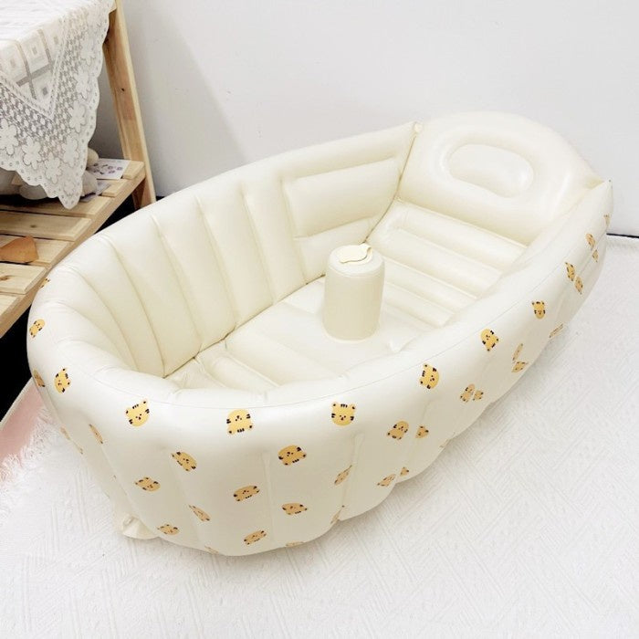 Kuma Portable Baby Bath Tub Bathtub Kolam Mandi Anak Tiup Bear YT021