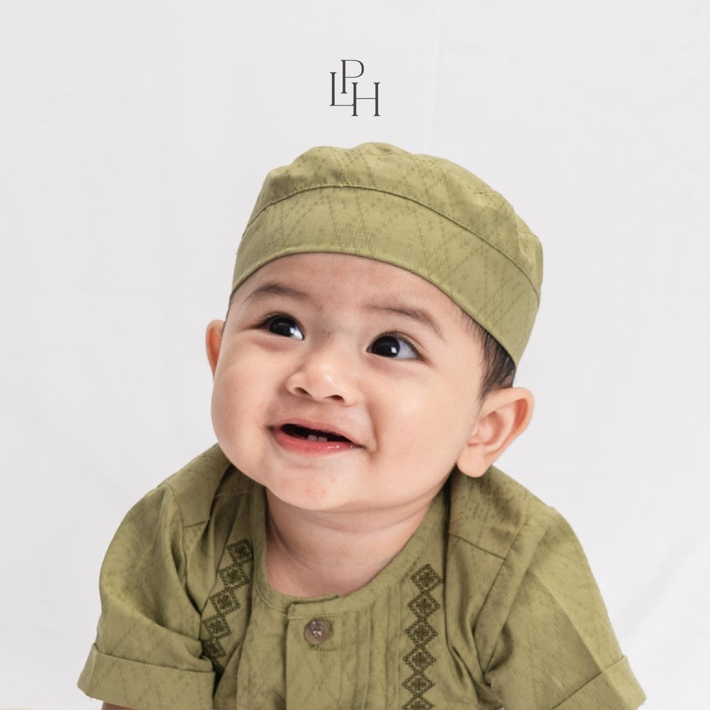 Little Palmerhaus - Baju Lebaran 2025 - Aidan Baby Boy Set + Peci (Setelan Baju Koko Bayi Usia 0-12 Bulan)