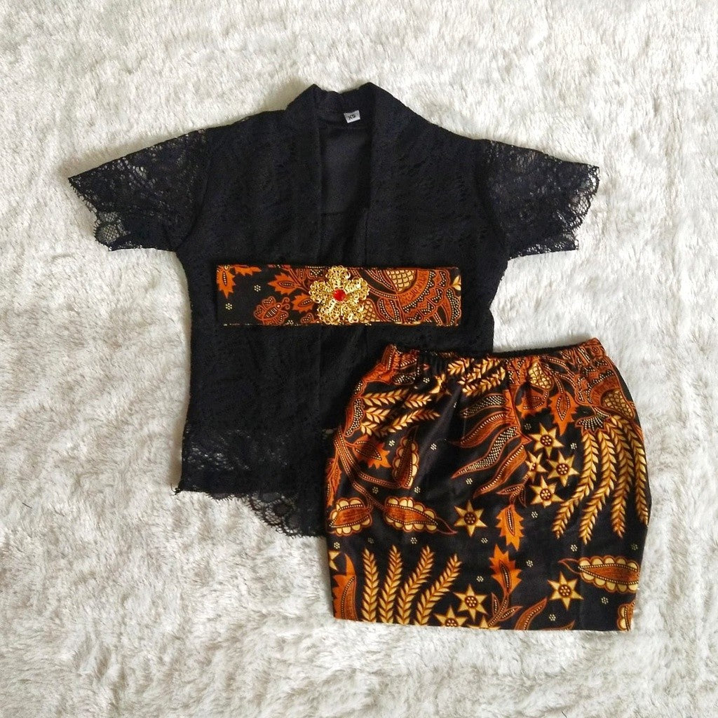 Setelan kebaya bayi dan anak kutubaru furing rok span pendek
