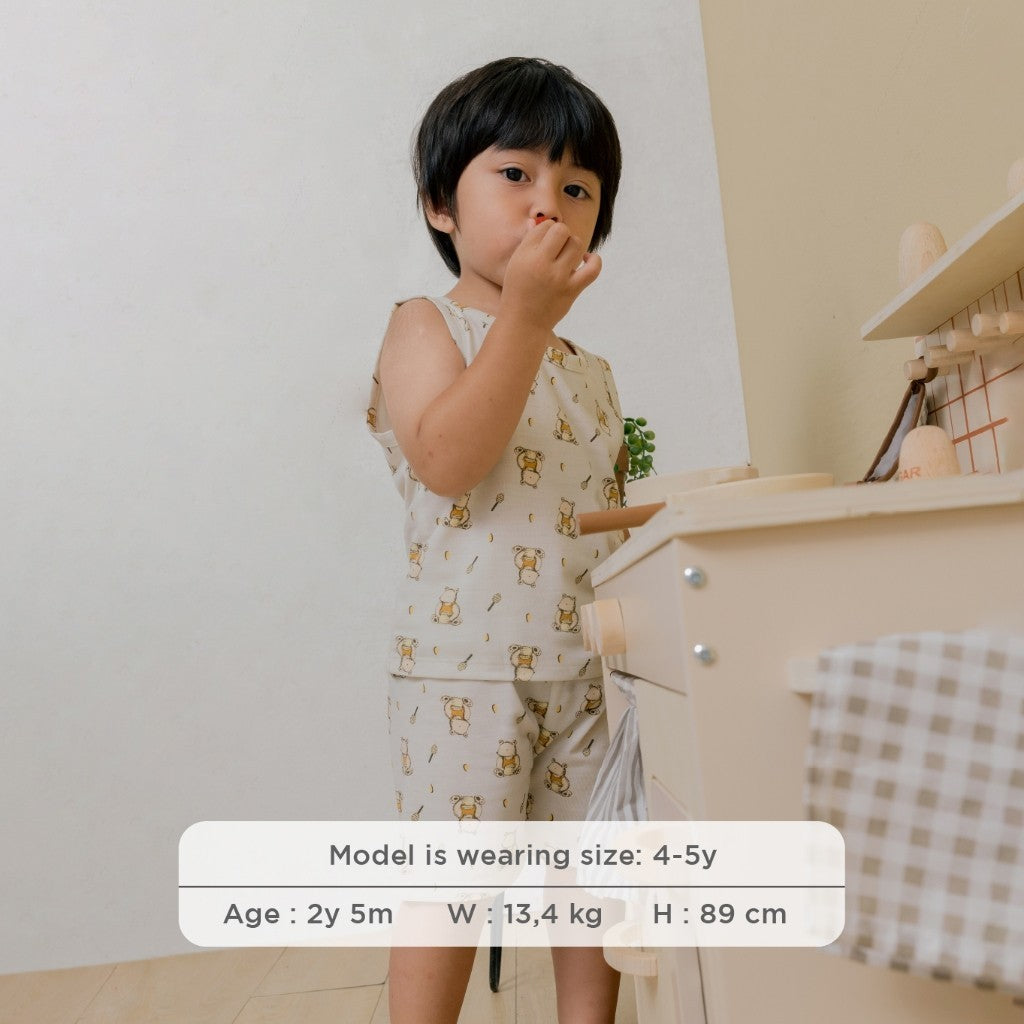Little Wear Kids Sleeveless Set 23.0 by Little Palmerhaus (Setelan Baju Anak Lengan Buntung)