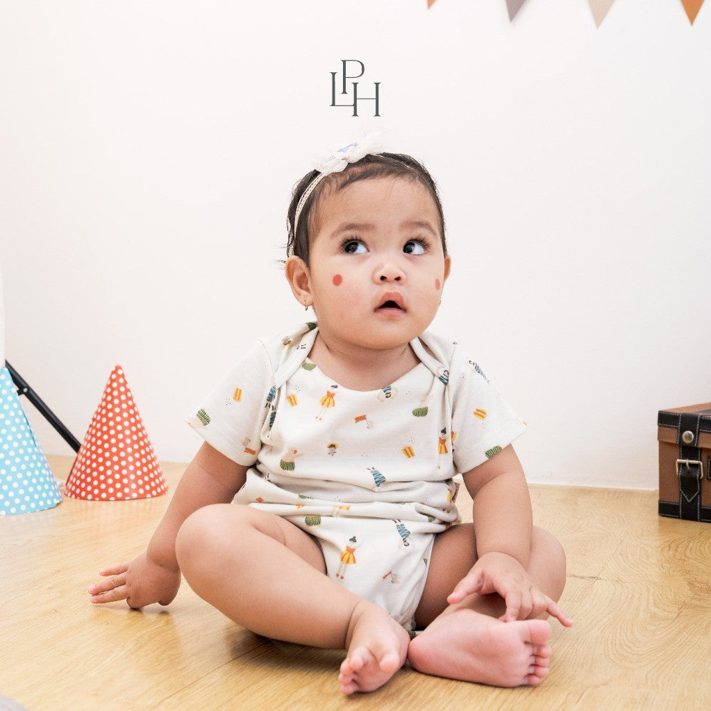 Little Palmerhaus - Little Wear Short Bodysuit (Jumper Bayi)