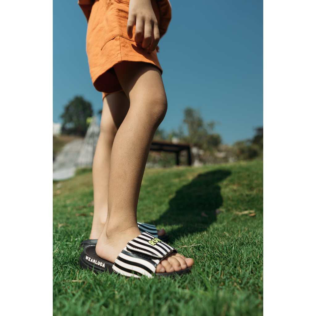 WEARLUCA Noah - Sepatu Sandal Slip On Anak Laki laki Perempuan