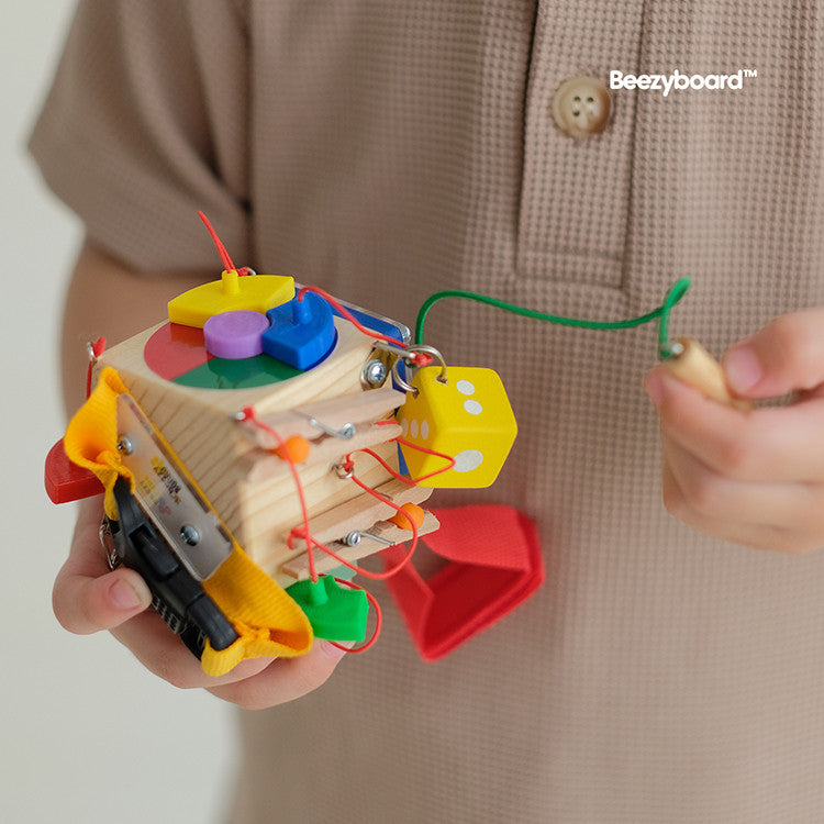 Beezyboard - Busycube Difficult 1 - mainan traveling/mainan papan sibuk/mainan kayu/mainan praktis