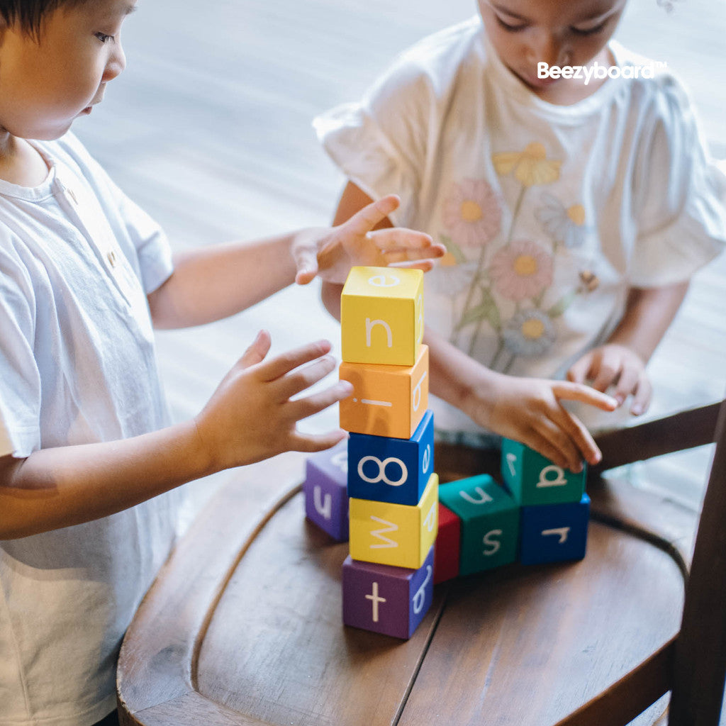 Beezyboard - Alphabet Block - mainan menyusun balok/mainan belajar huruf dan warna/mainan edukasi